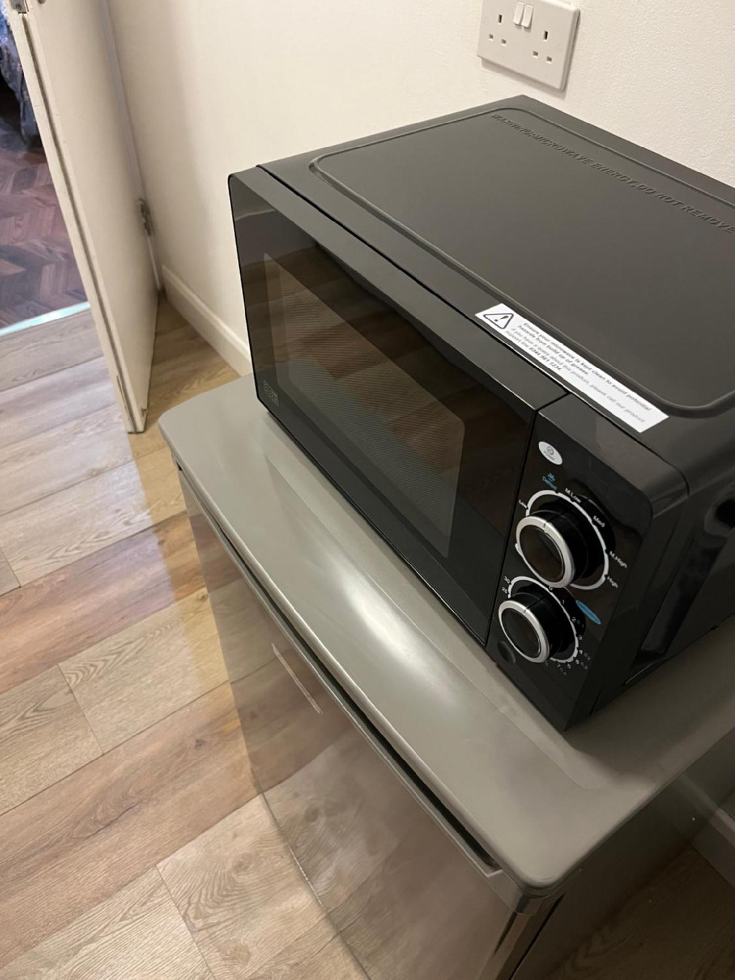 Stylish And Spacious Wi-Fi Smart Tv Tea And Coffee Kettering Exterior foto